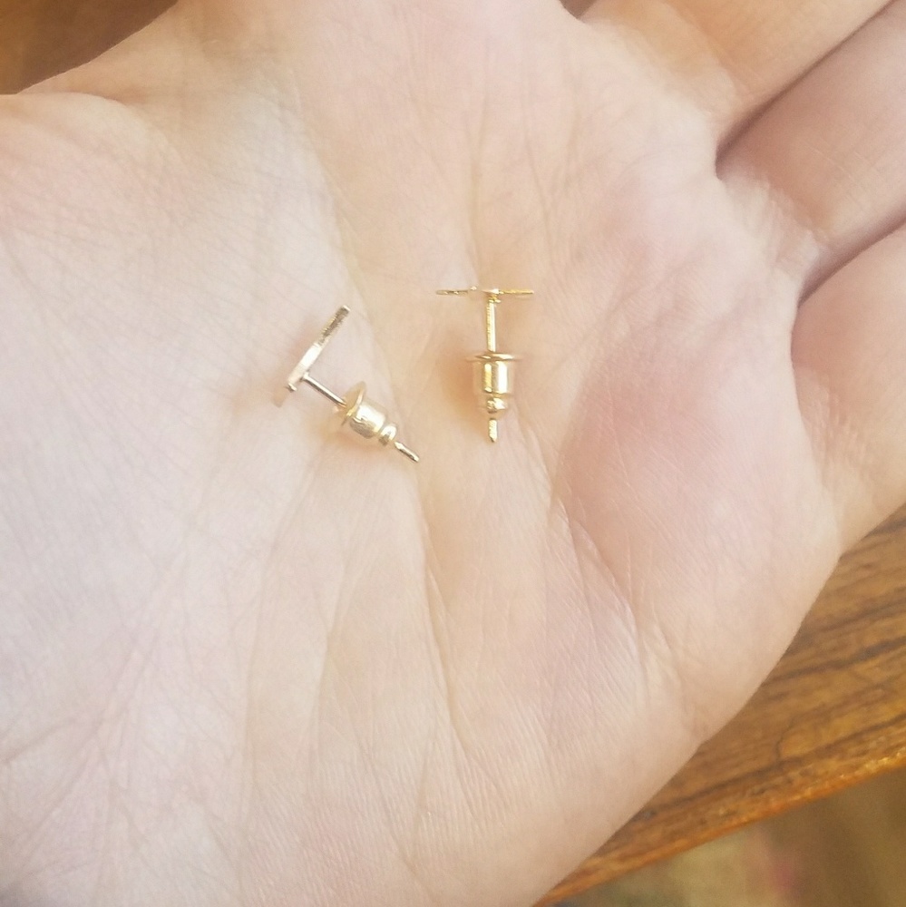 NWOT Gold Moon & Star Studs - Picture 7 of 7
